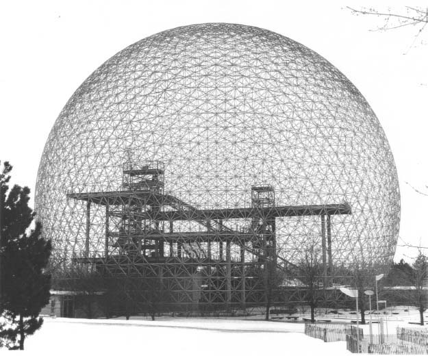 Figure 2: Montréal Expo Dome (©Robert Duchesnay,1988.)